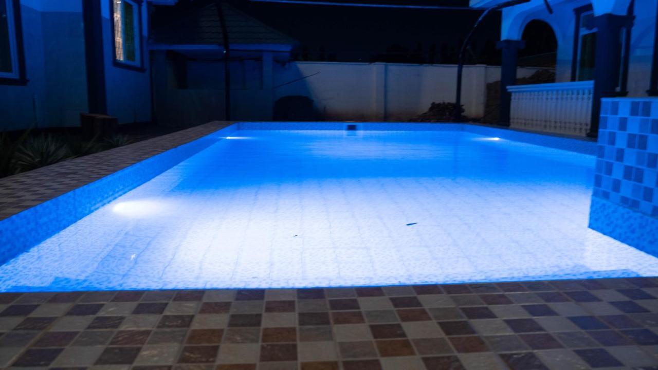 Luxury Beach Villa Inn Dar es Salaam Esterno foto