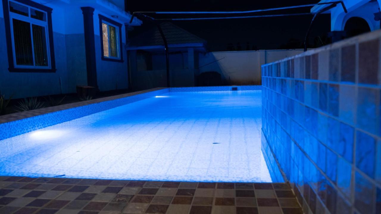 Luxury Beach Villa Inn Dar es Salaam Esterno foto