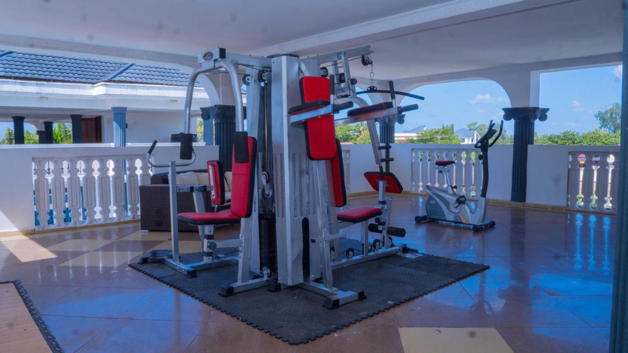 Luxury Beach Villa Inn Dar es Salaam Esterno foto