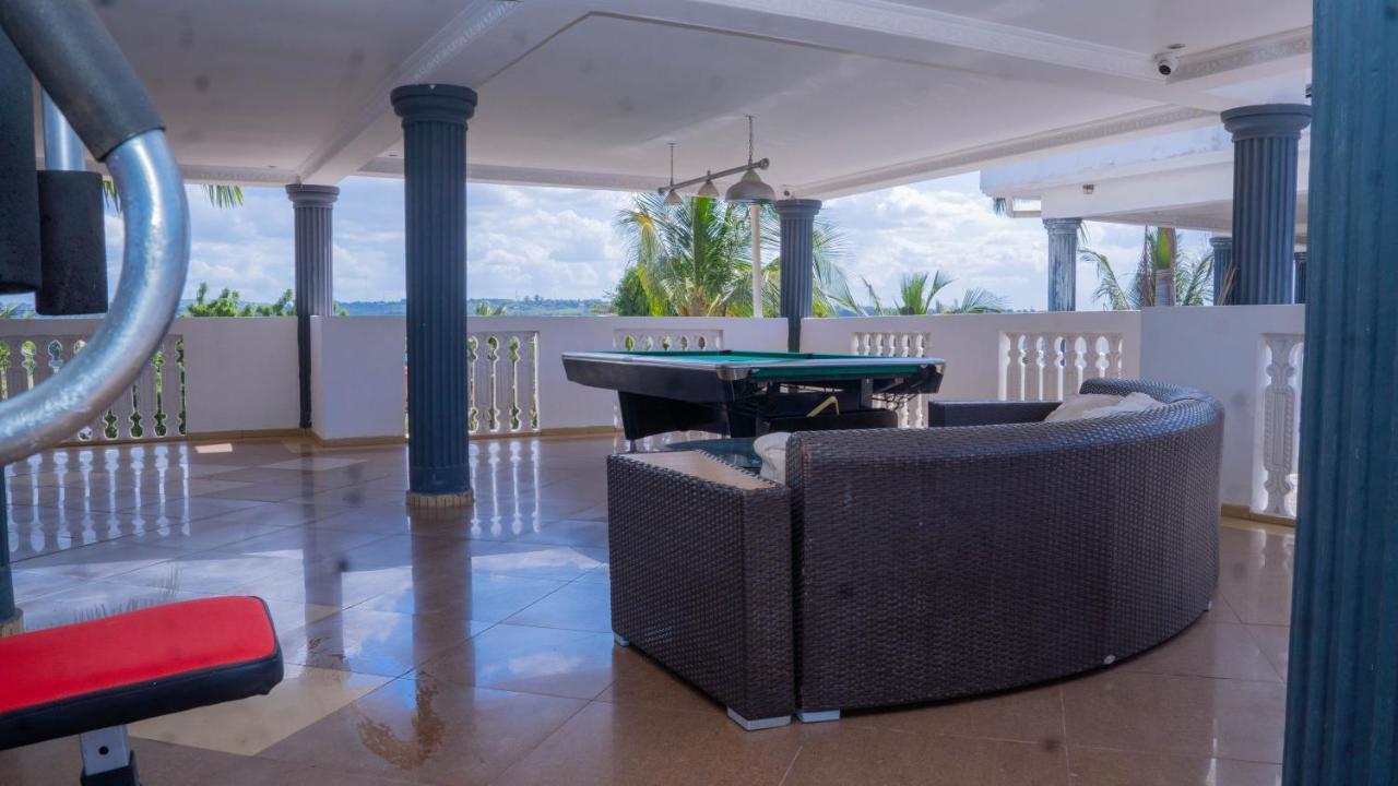 Luxury Beach Villa Inn Dar es Salaam Esterno foto