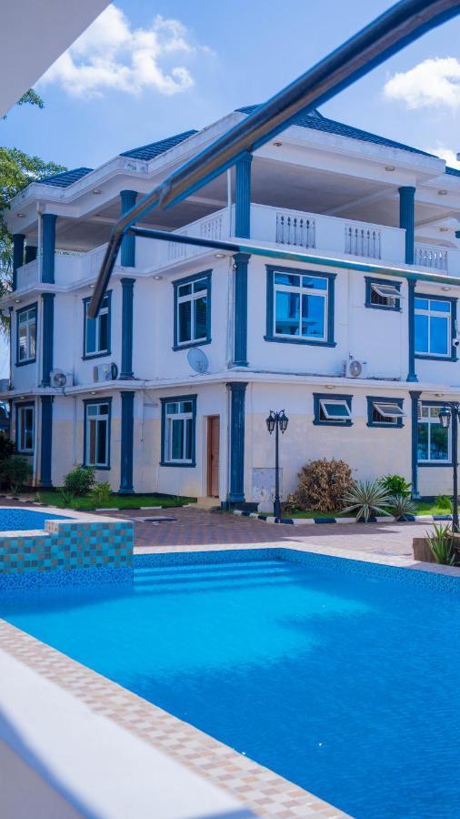 Luxury Beach Villa Inn Dar es Salaam Esterno foto